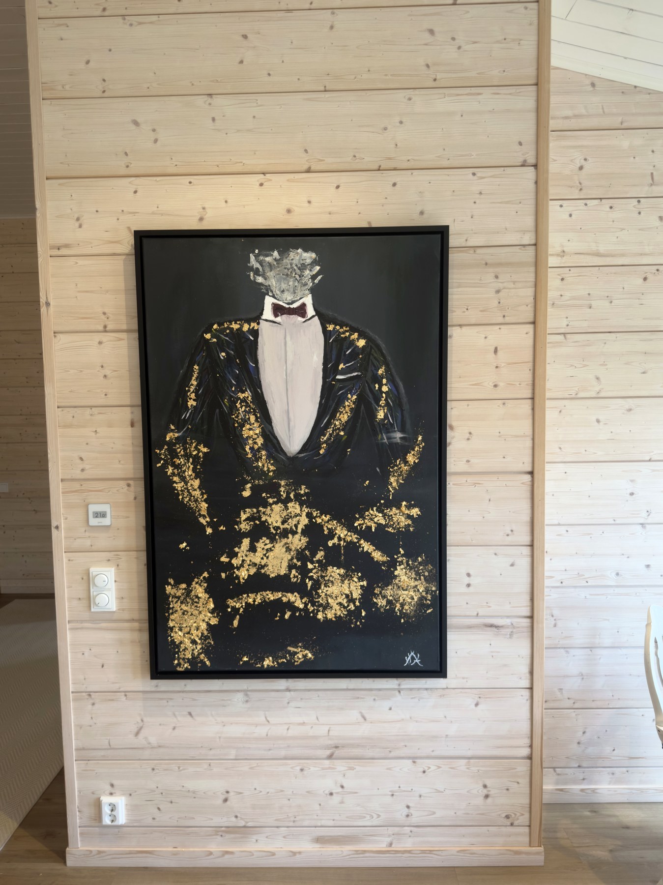 Hirvensalo — Faceless (lähikuva)